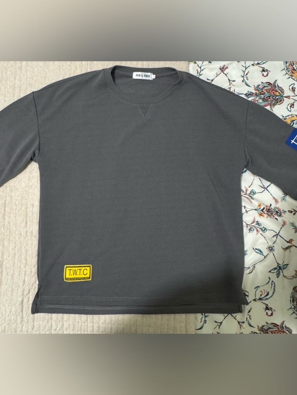 Koseuk Jeju Acetate Drop Sleeve Patch Tee